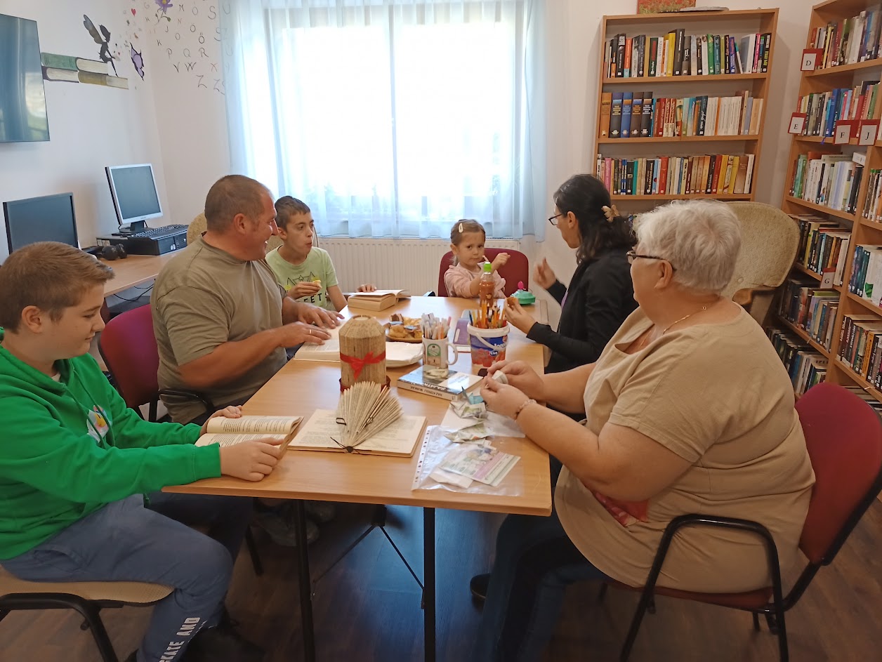 balaonszolos konyvszobraszat 2