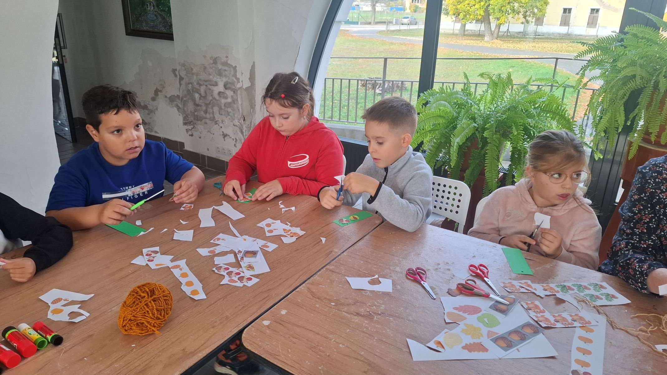 hajmsaker ittvanazosz 2 2