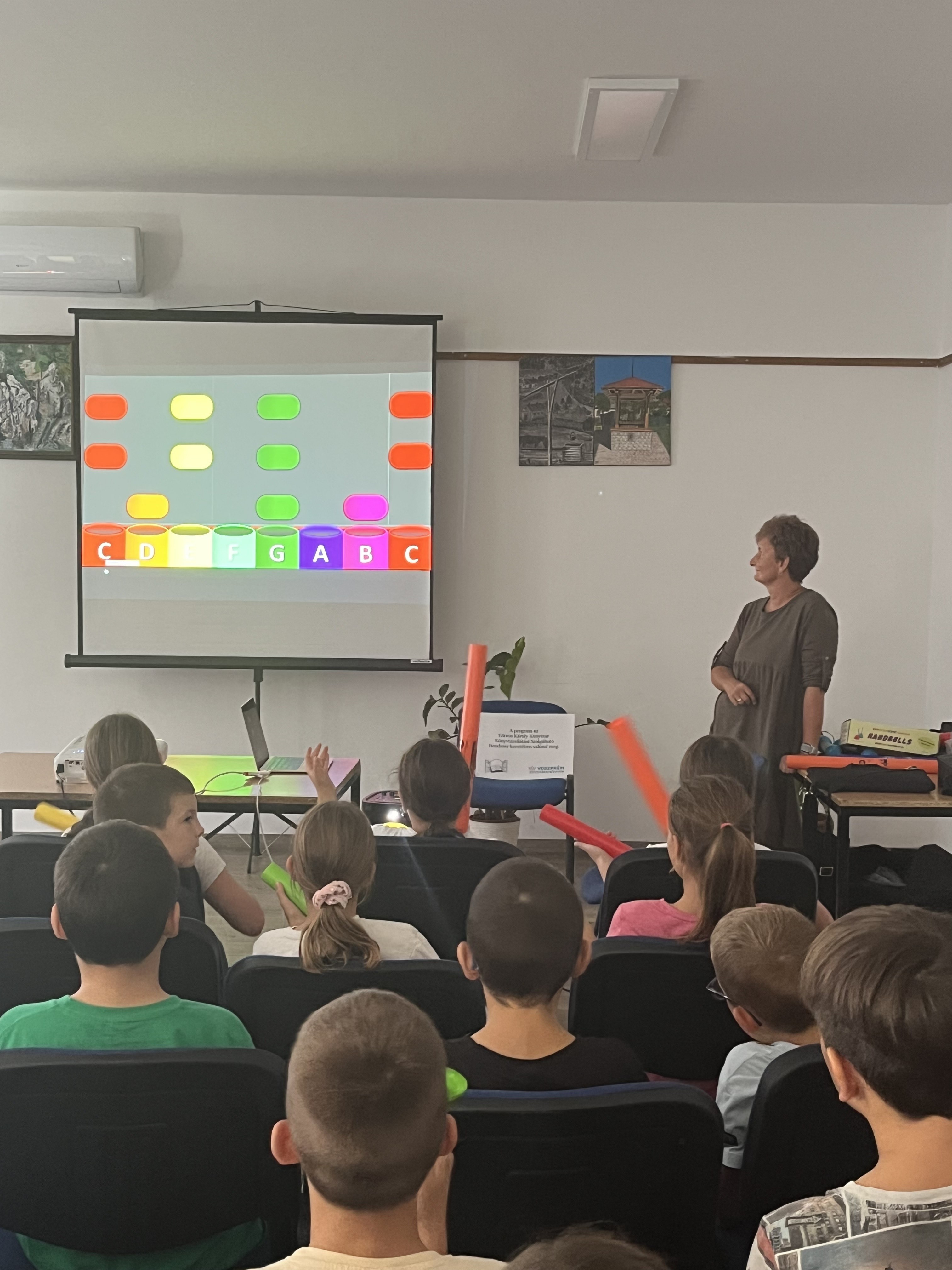 urkut zeneleorudak 2