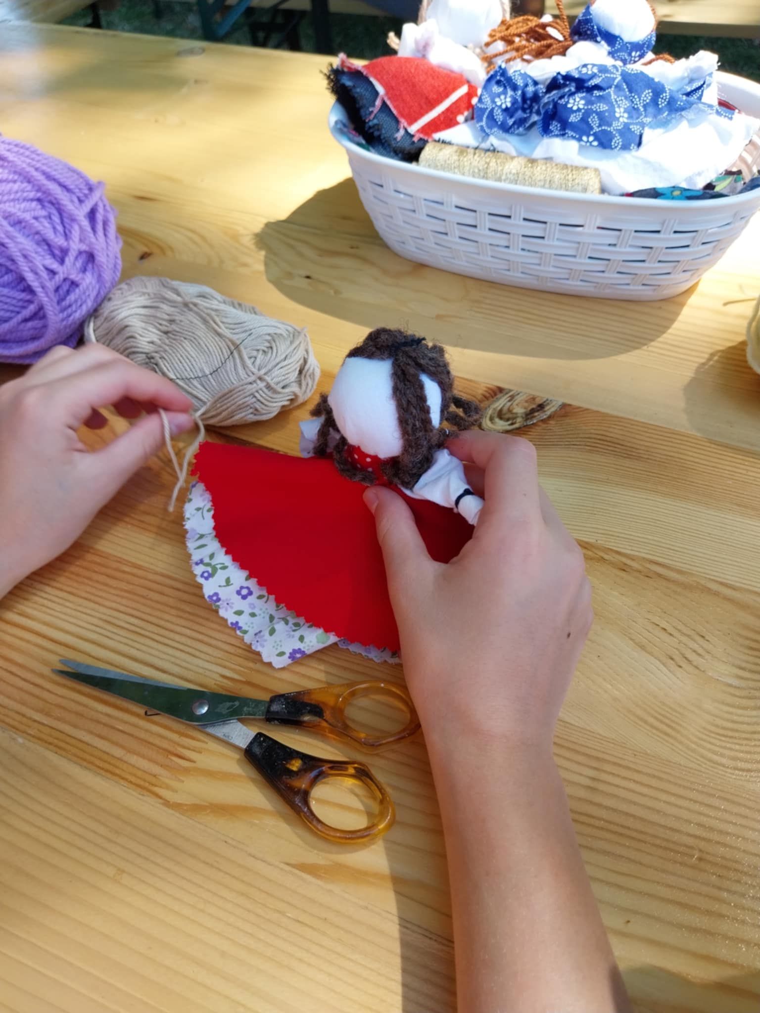 abrahamhegy kezmuvesfoglalkozas 2