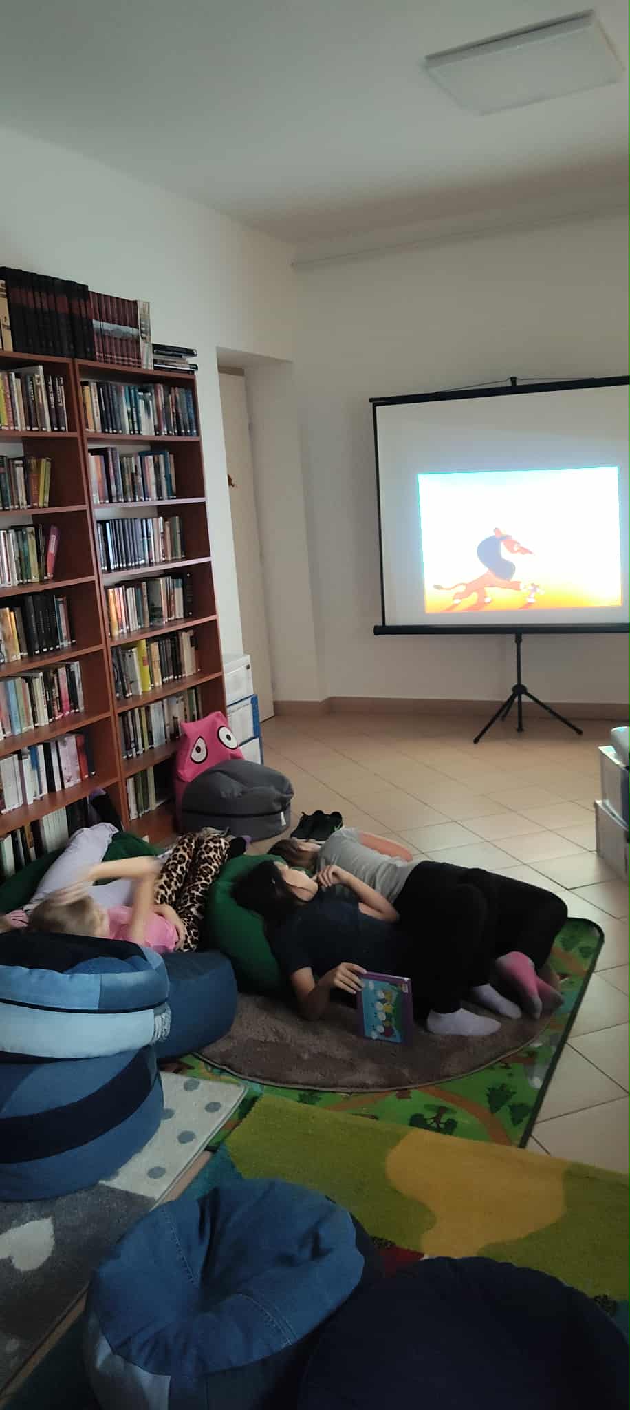 nagygyimot konyvtarmozi09 5