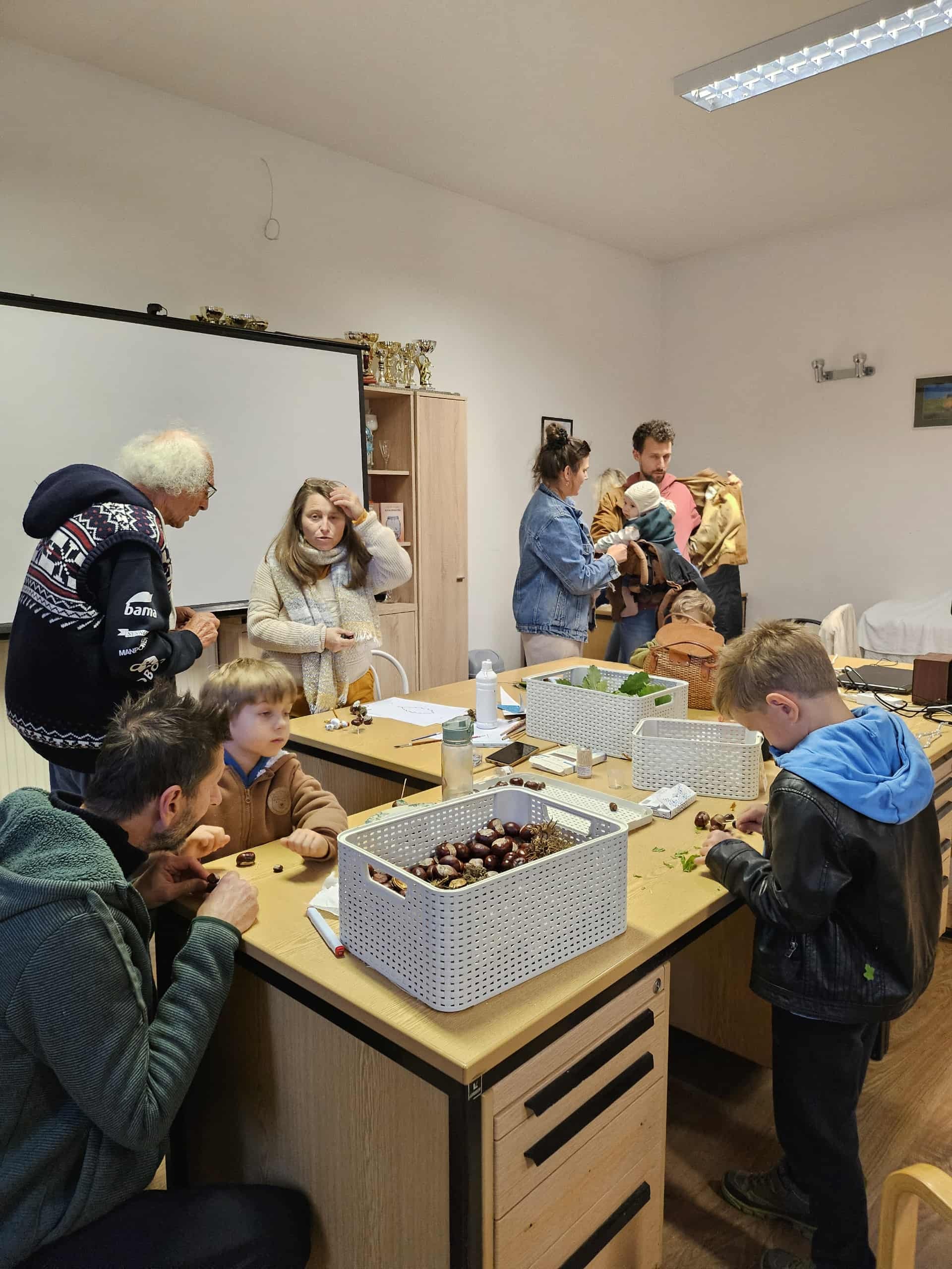 szentbekalla oszikezmuves 1