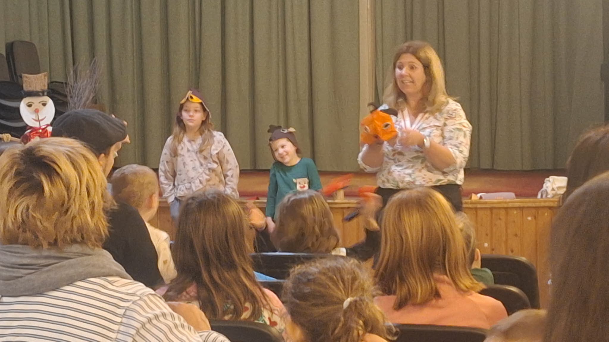 csesznek mikulasmesek 2