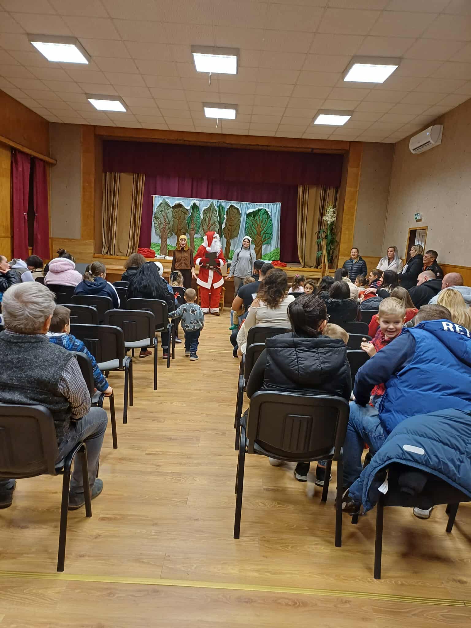 iszkaz mikulas 2