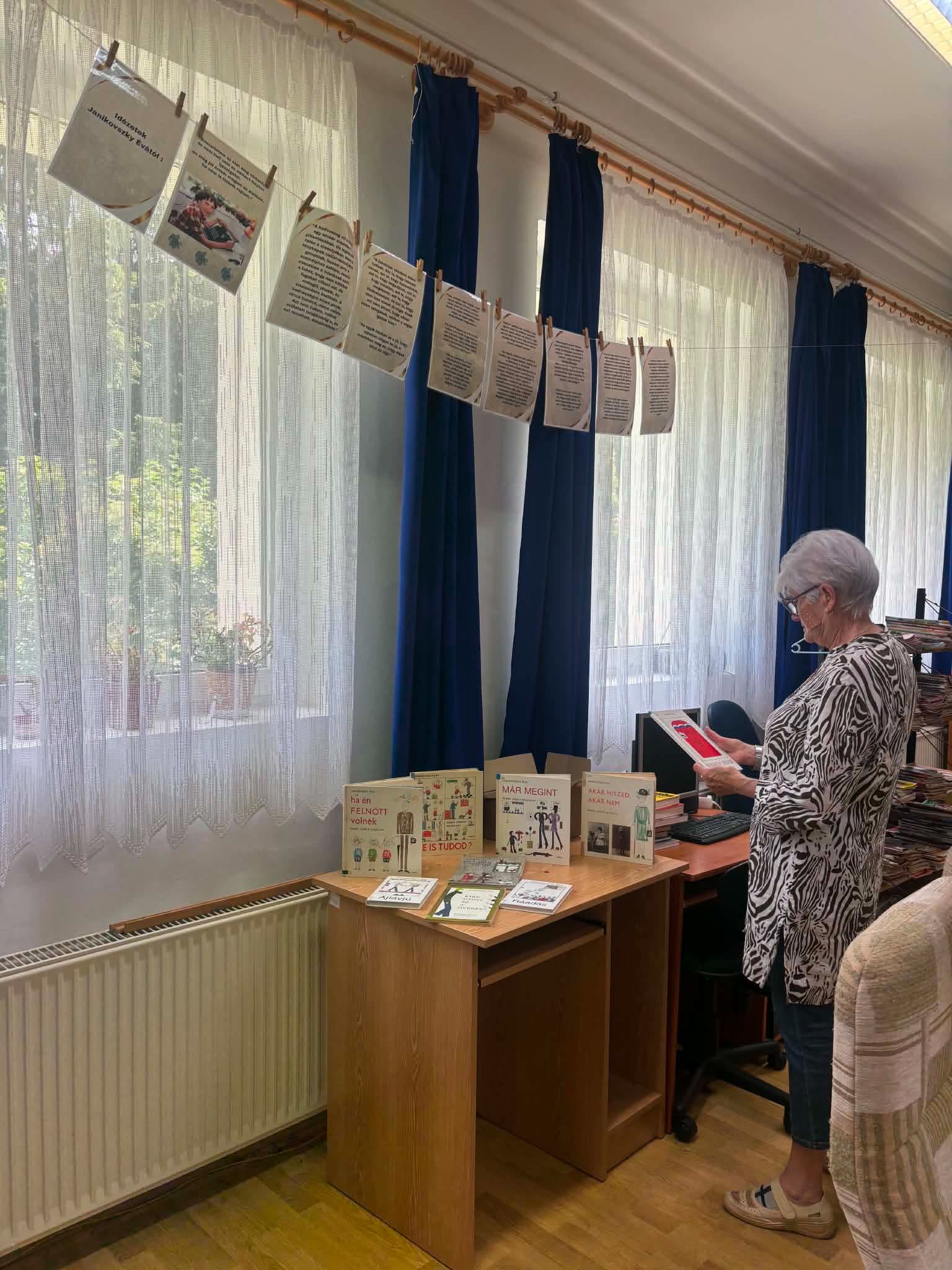 urkut emlekkiallitas 2
